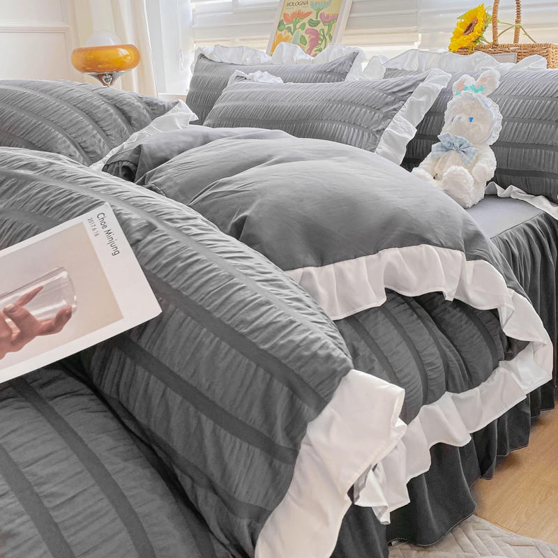 4 IN 1 Princess Style Bedding Set Seersucker Solid Style Quilt Flat