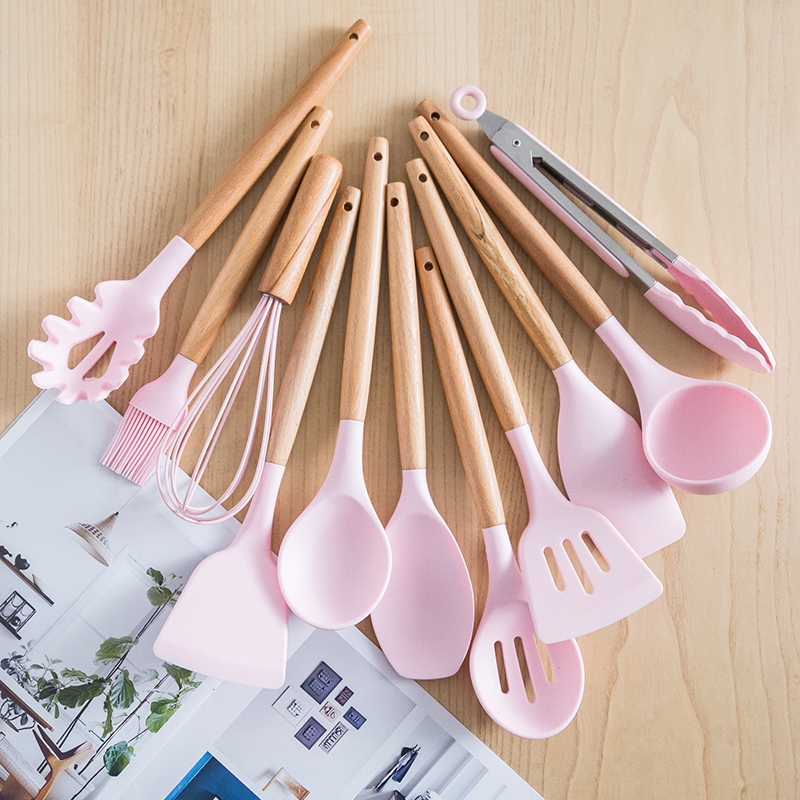 Silicone Kitchenware Wooden Handle Non-stick Spatula Home Kitchen Tools Colander Food Clip Soup Spoon Nonstick Pink