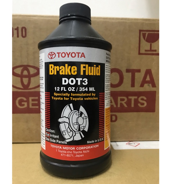 ORIGINAL TOYOTA GENUINE BRAKE FLUID DOT 3 (354ml) MADE IN U.S.A 08823