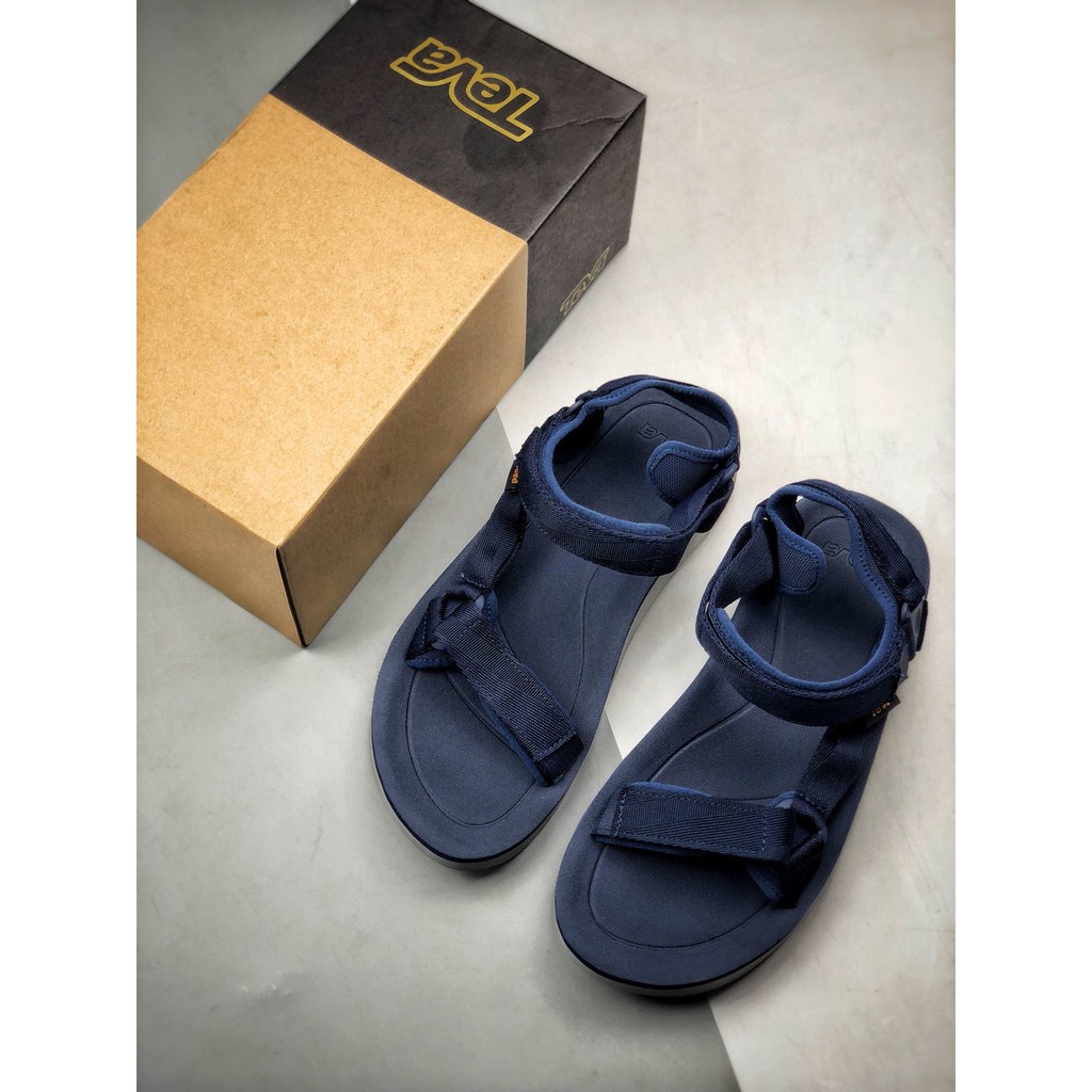 teva lightweight sandals