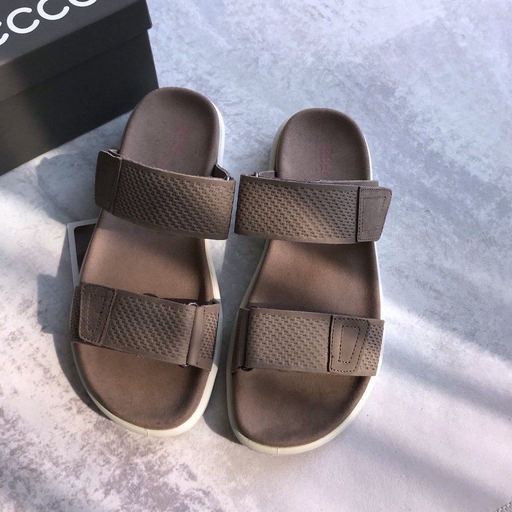 ecco beach shoes