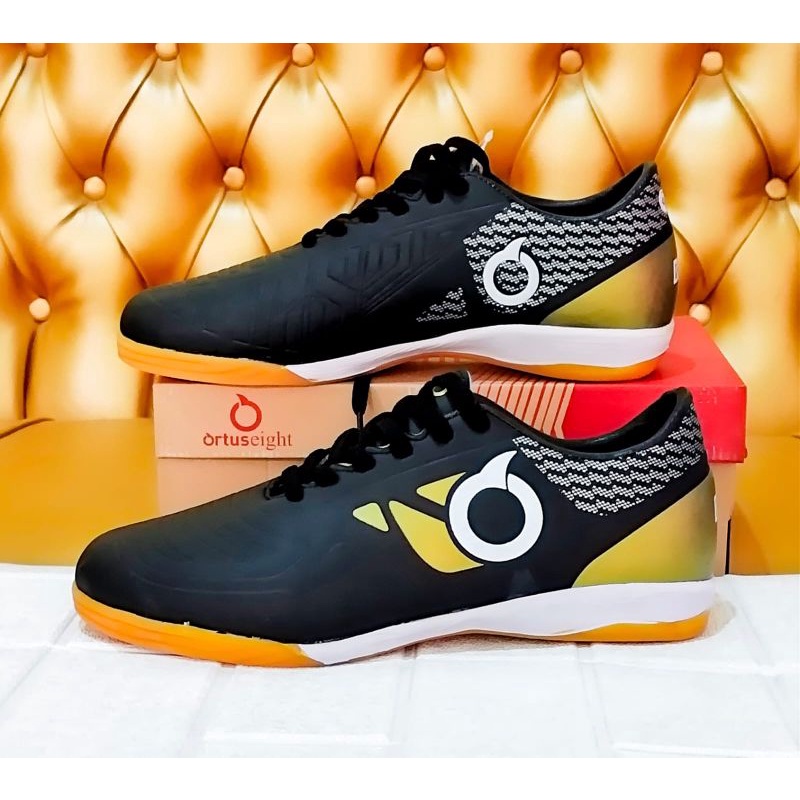 NEWEST JUMBO SIZE FUTSAL SHOES