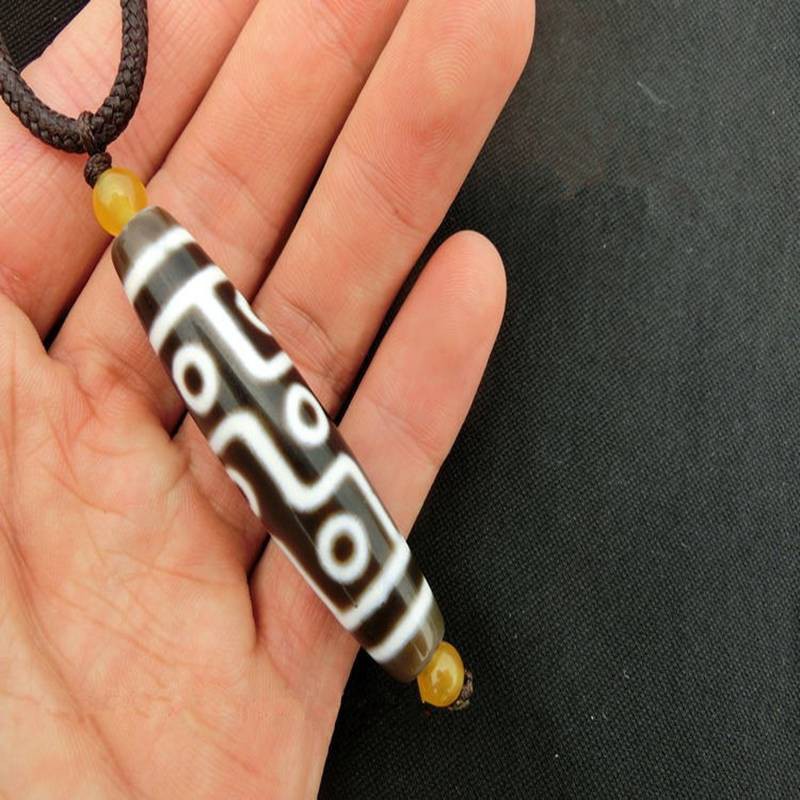 eye agate pendant