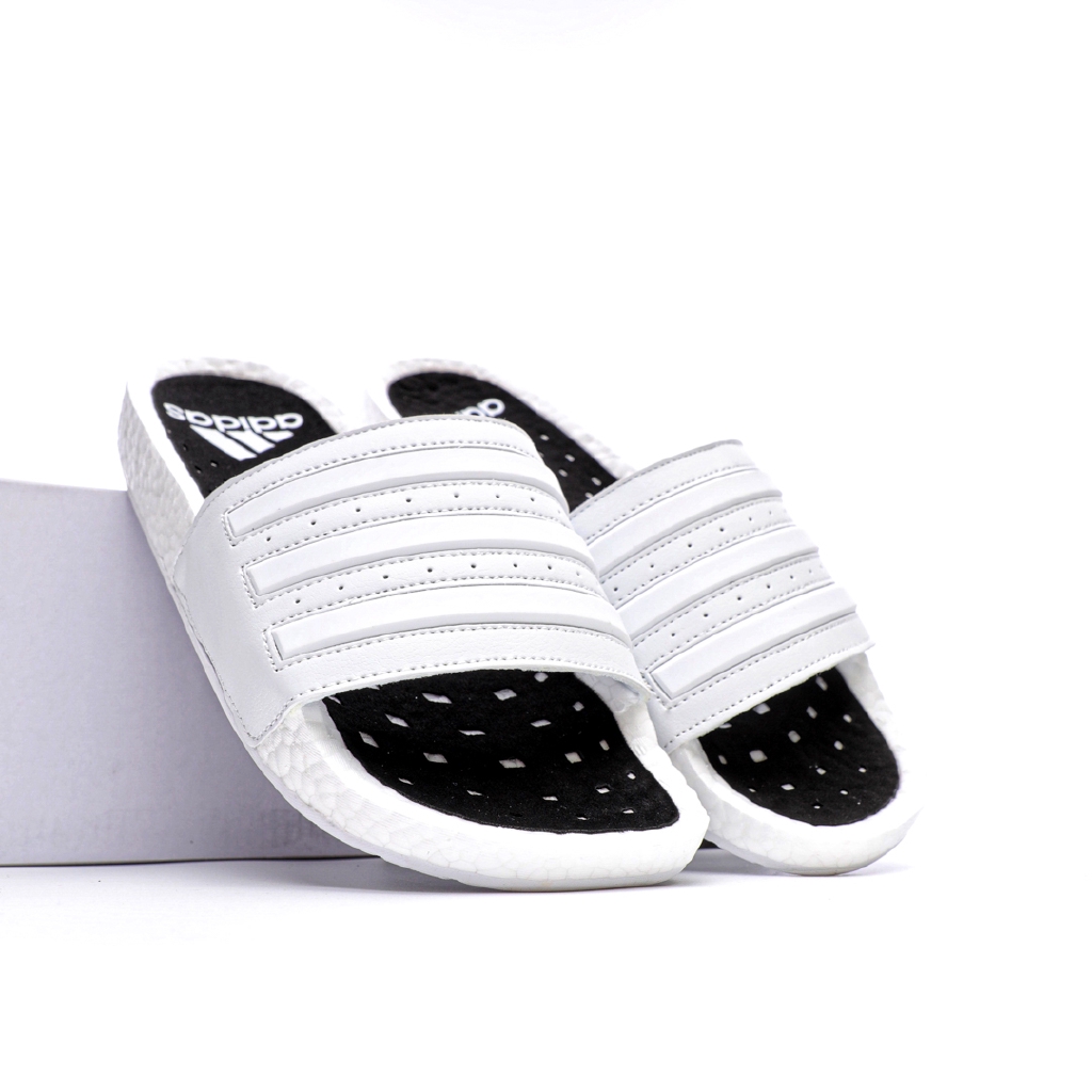 adidas slides limited edition - Entrega 