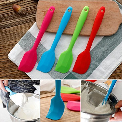 small rubber spatula