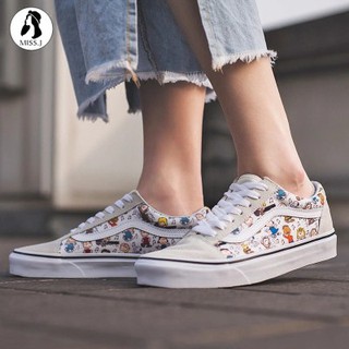 vans peanuts sneakers