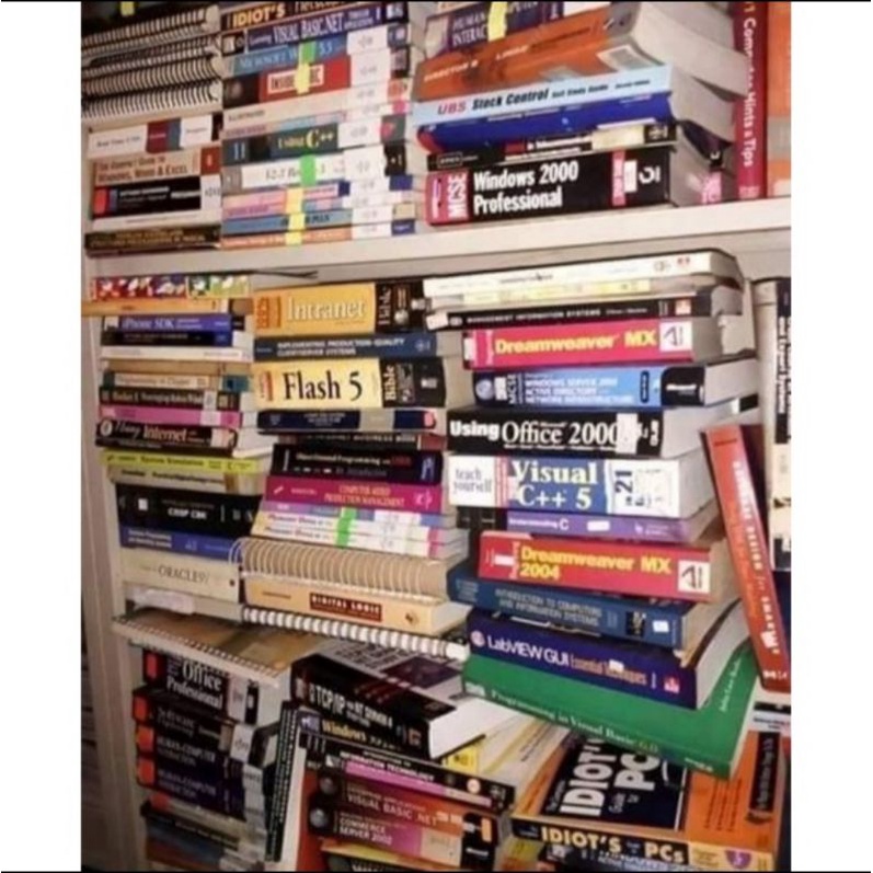 buku buku computer IT random pick 5 kg termasuk kotak gambar sebagai hiasan sahaja buku pilihan saya