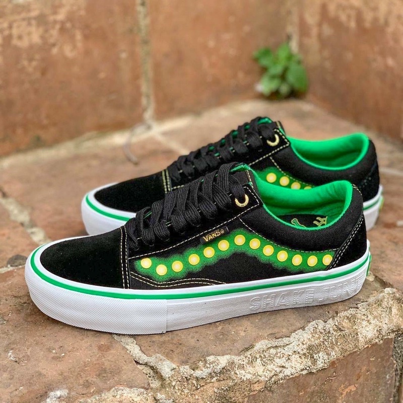 vans custom old skool pro