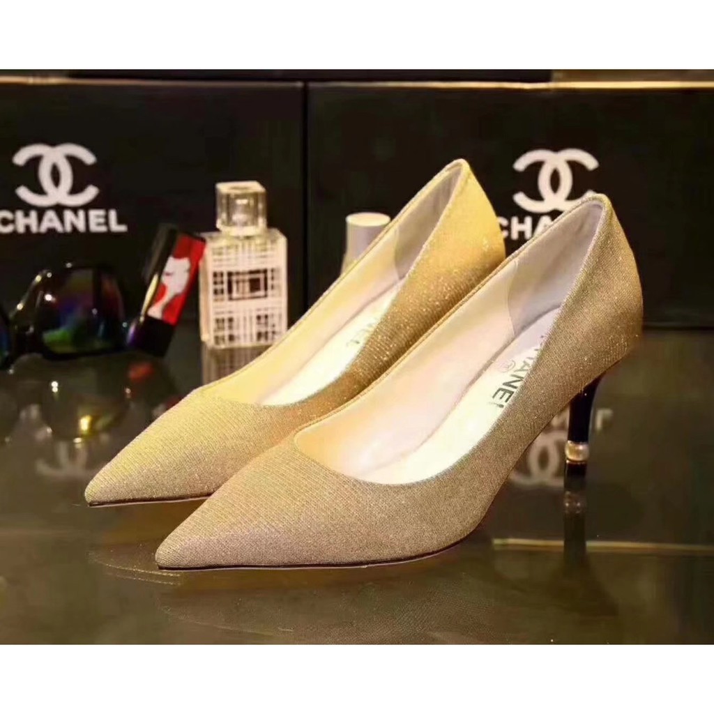 chanel shoes female