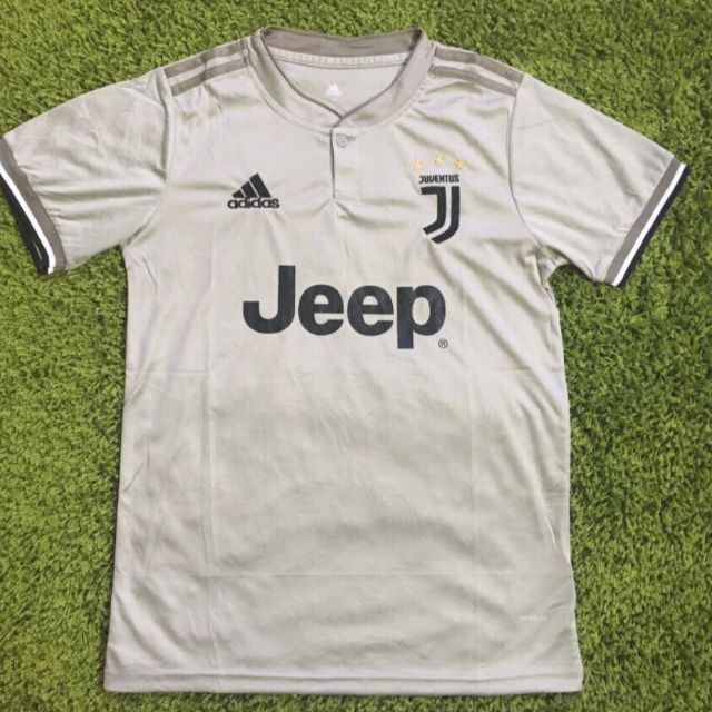 juventus away kit