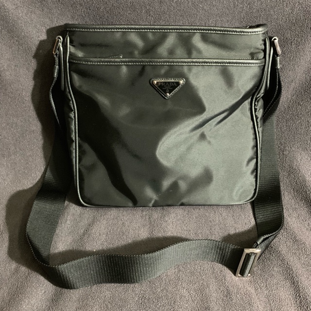 prada tessuto nylon messenger bag