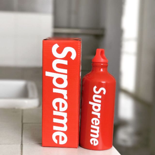 お買得！】 18SS Supreme SIGG traveller water Bottle kids-nurie.com