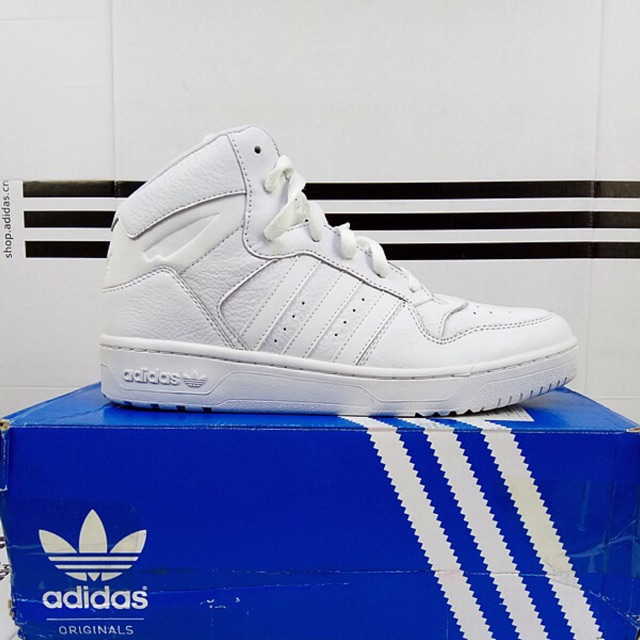 attitude revive adidas