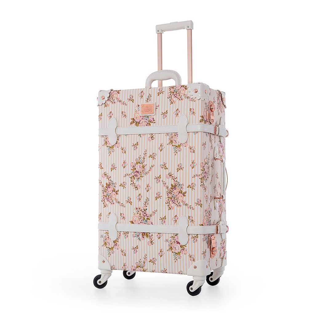 vintage style luggage with wheels