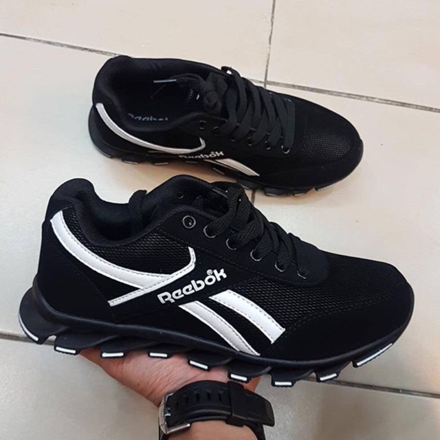 Reebok hiking | Shopee Malaysia