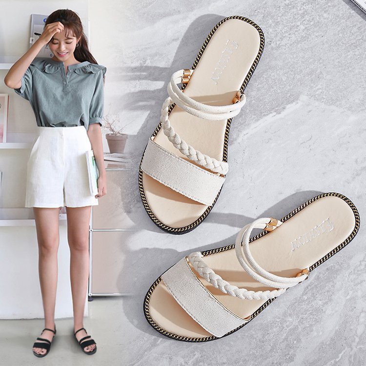 female flat sandals