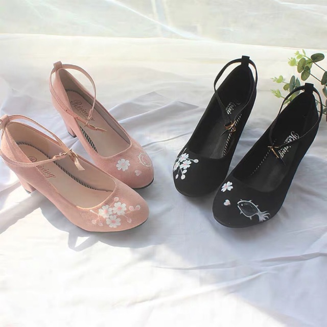 cute thick heels