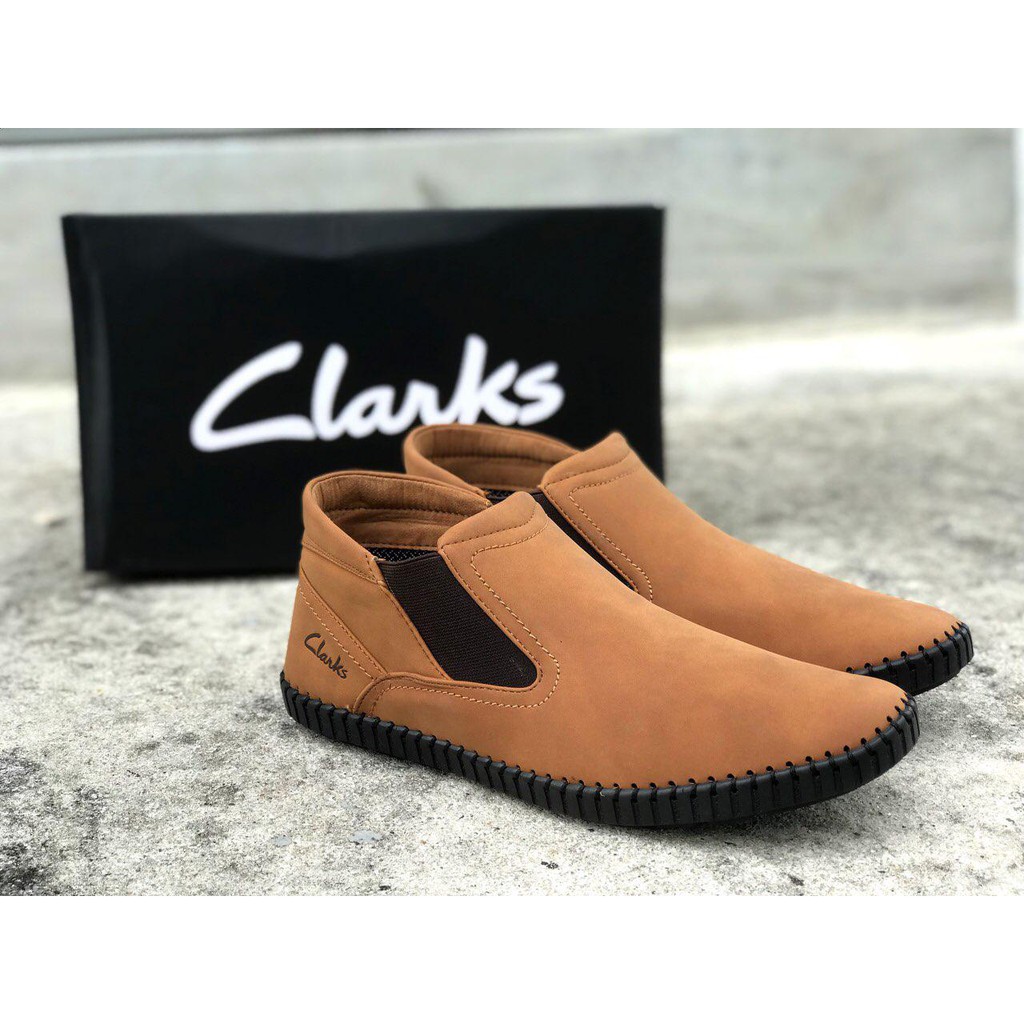 clarks moccasin boots