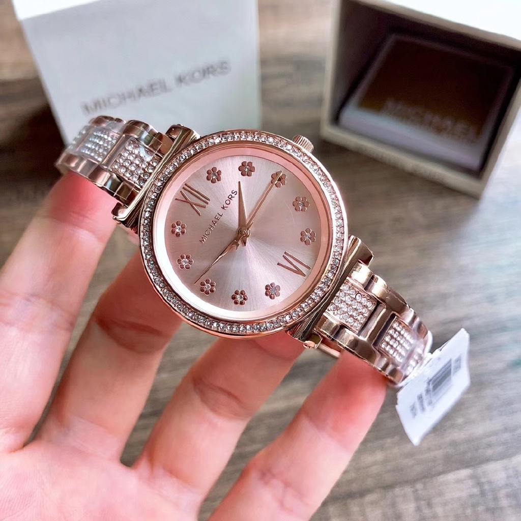 michael kors daisy watch