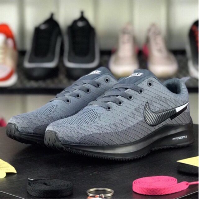 nike zoom air flyknit