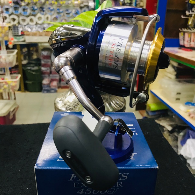 Vintage Daiwa Fream J 4500 Fishing Reel - Excellent Condition!, Sports  Equipment, Fishing on Carousell