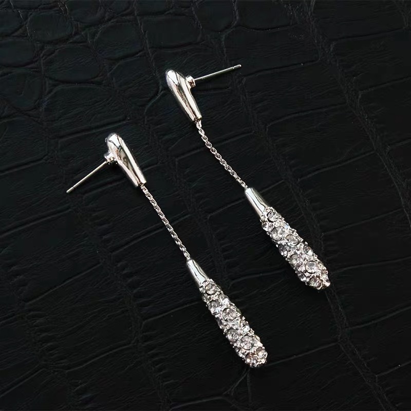 Silver Needle Hypoallergenic Earrings Fashion Long Water Drop-shaped Rhinestone Earrings_voghion.com