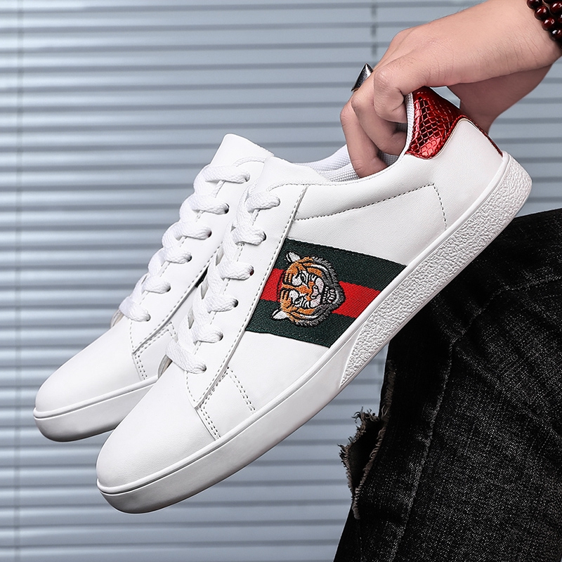 READY STOCK Gucci  Small White Sneakers Men Women Leisure 