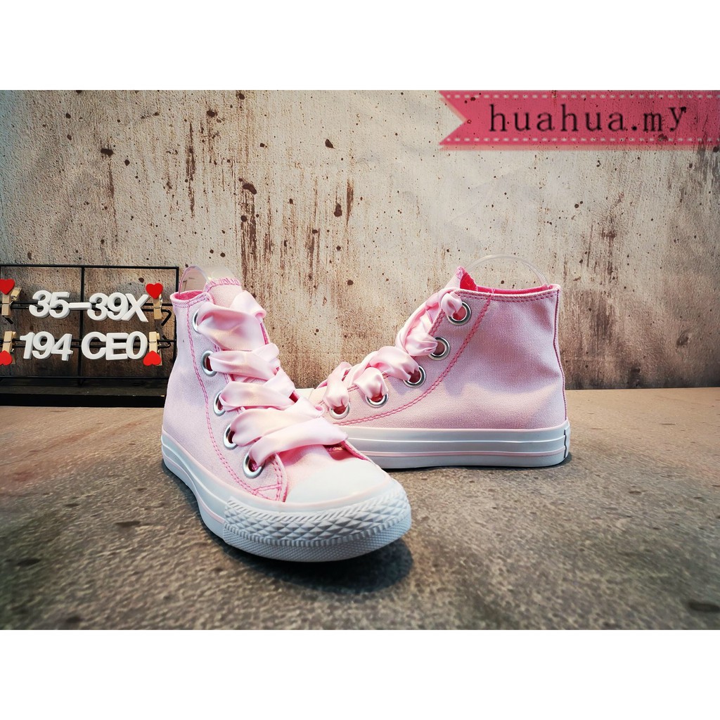 pink ribbon converse