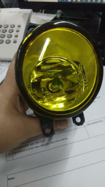 Glass fog lamp yellow perodua myvi 2011-2018 , bezza vios 