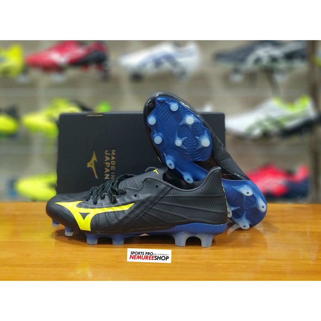 mizuno football boots malaysia