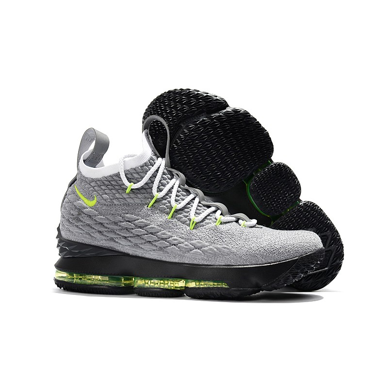 lebron 15 shoes 2018