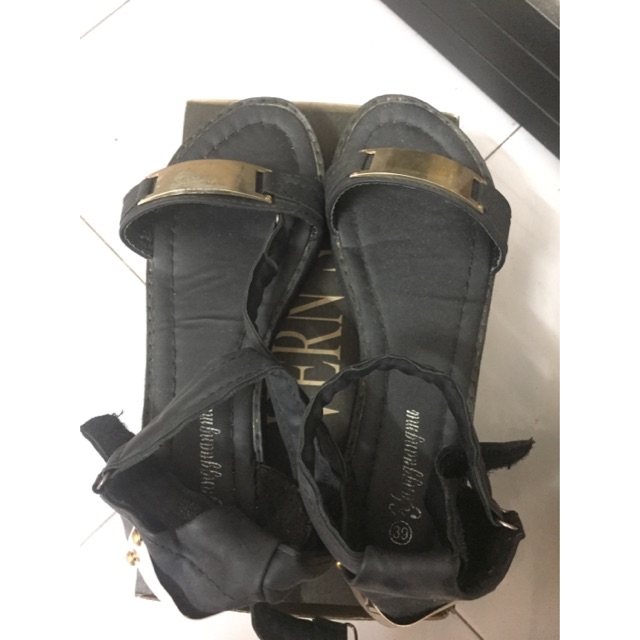 Sandal | Shopee Malaysia