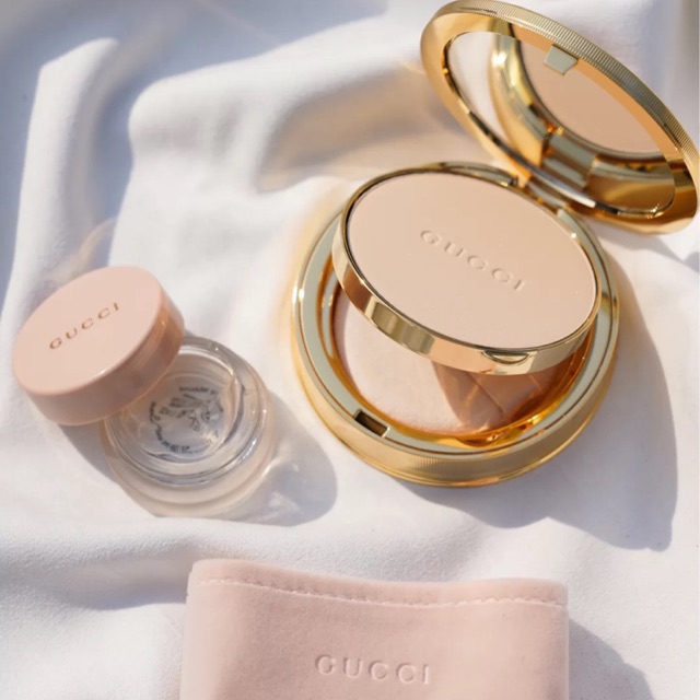 AUTHENTIC] Gucci Natural Face Powder 粉色粉饼超控油隐形毛孔(10g) | Shopee Malaysia