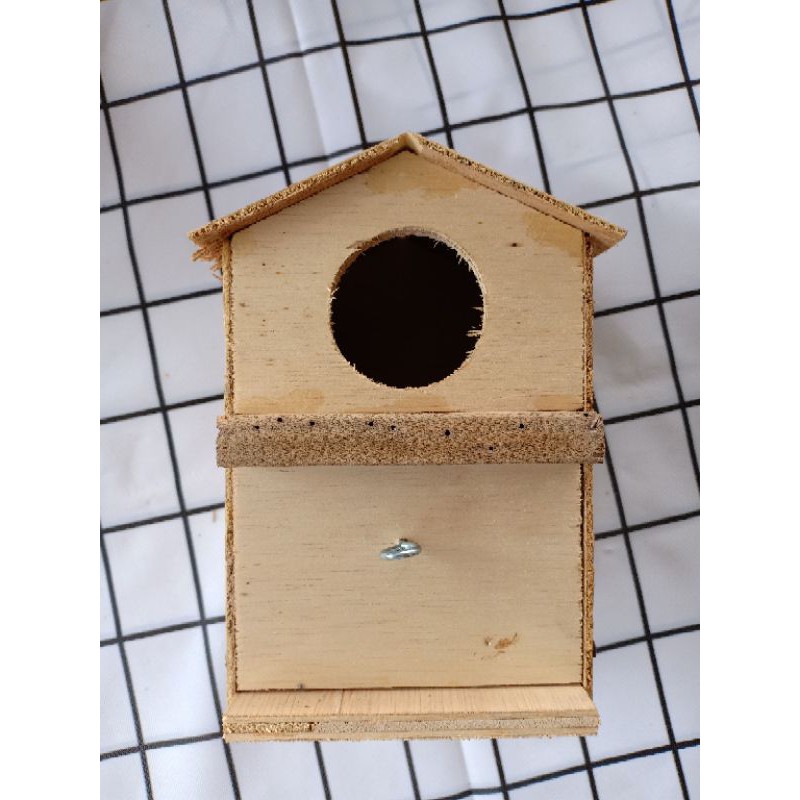 Bird House Rumah Burung Nest Box Sarang Telur Burung Baji M Size