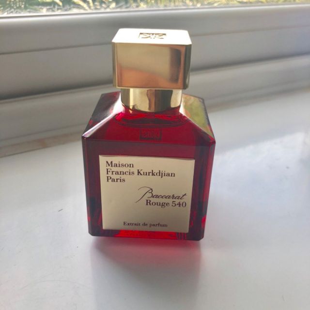 rouge baccarat extrait