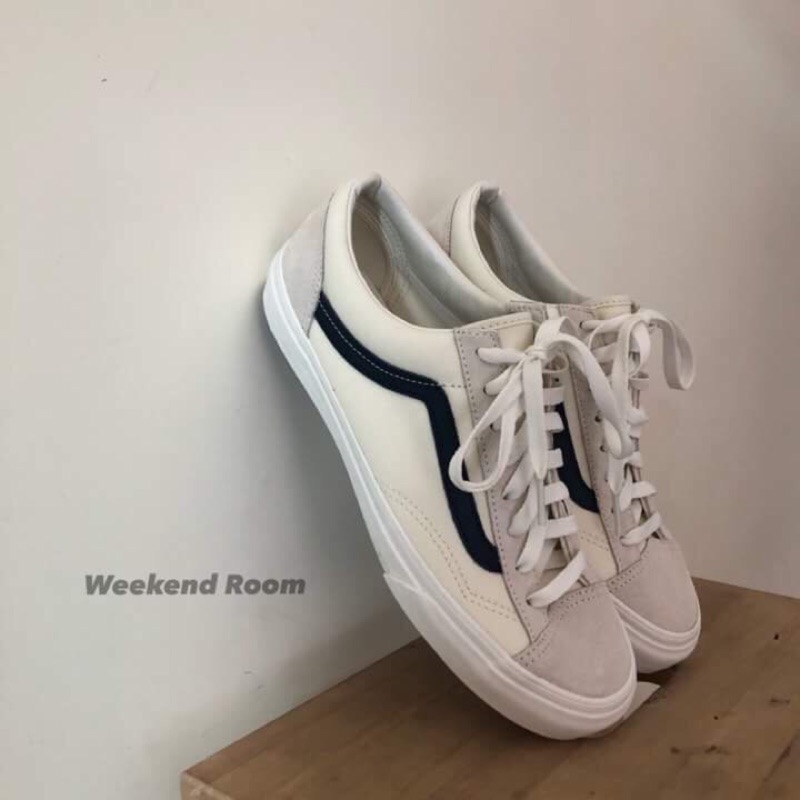 vans blue line
