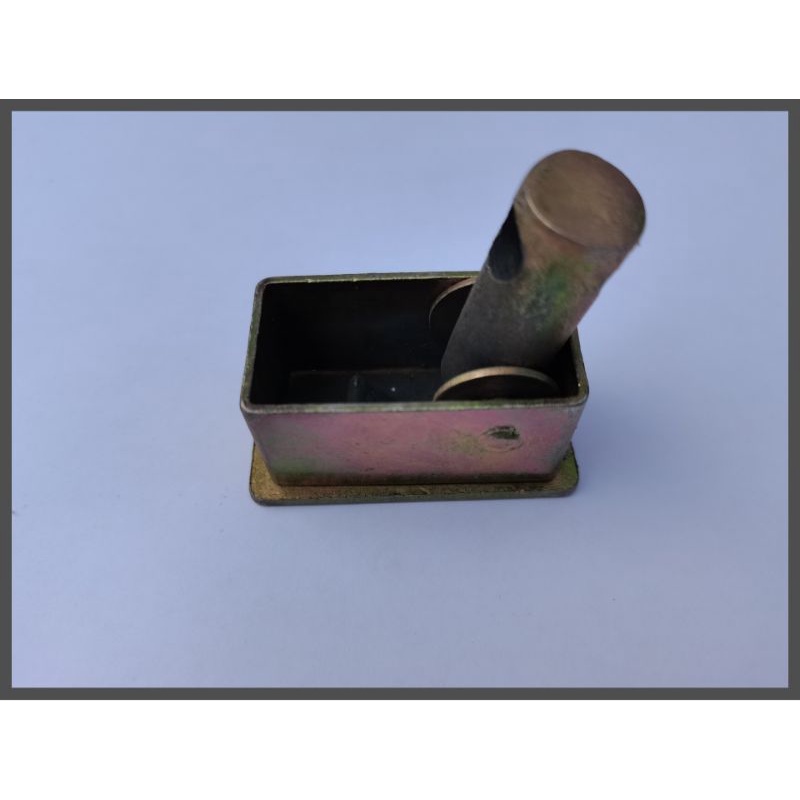 roller shutter bottom lock roller shutter lock Shopee Malaysia