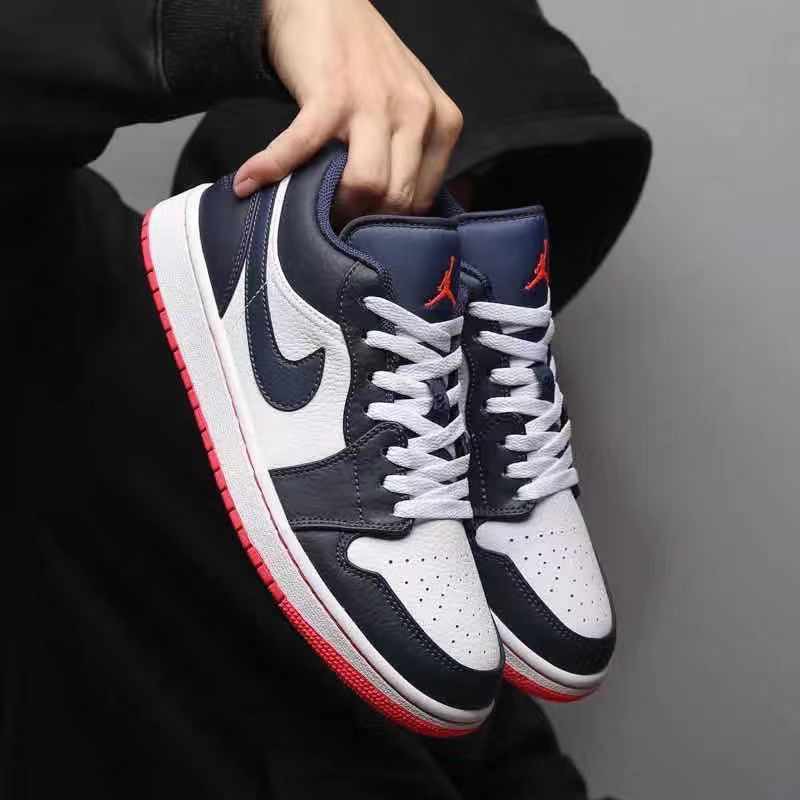 Ready Stock kasuts SB Dunk Low Raygun Running Mens Womens Sports Shoes Fashion outdoor Training Sneakers Designers