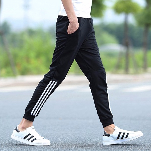 adidas sweatpants style