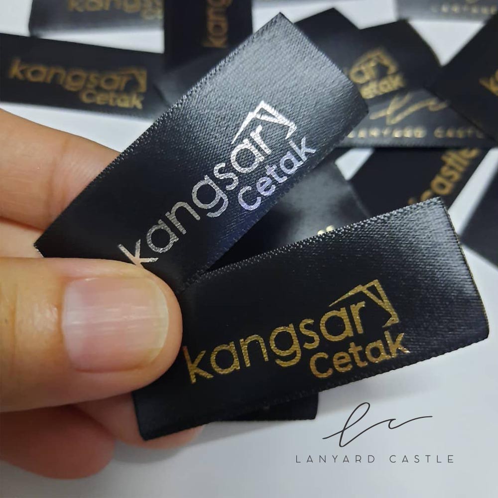 Tempah Label Jenama Sendiri