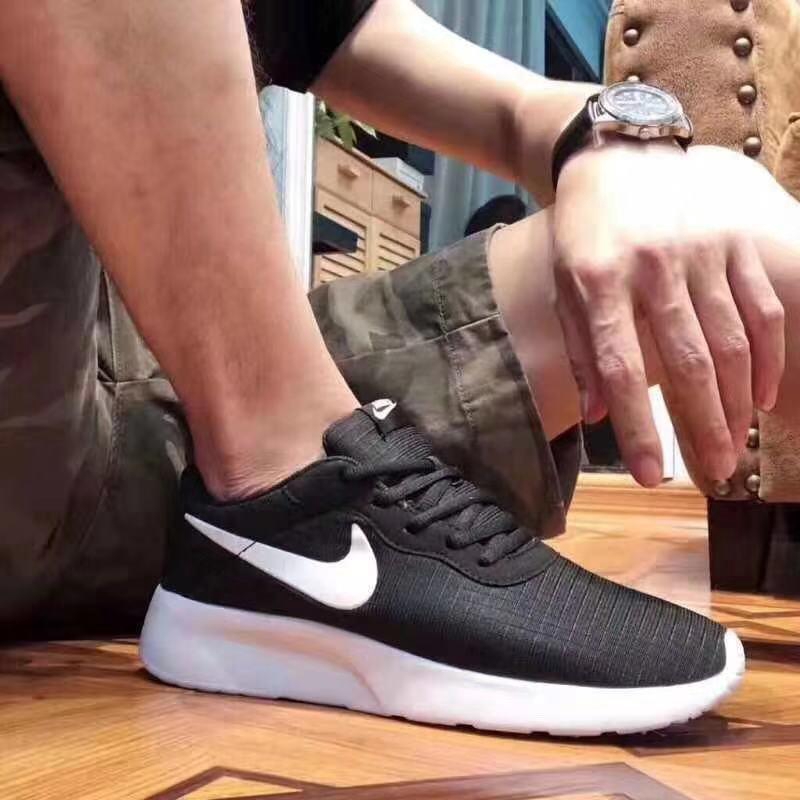 shoes similar to roshe run