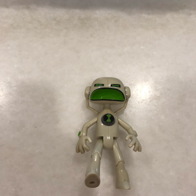 ben 10 echo echo toy