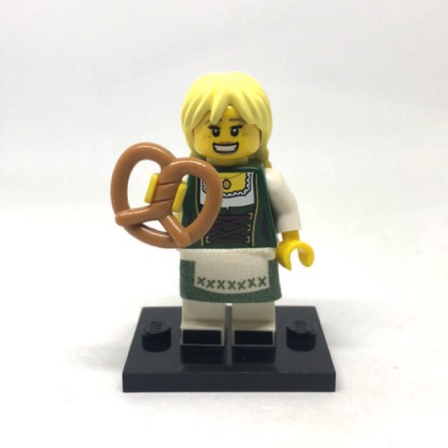 lego pretzel girl