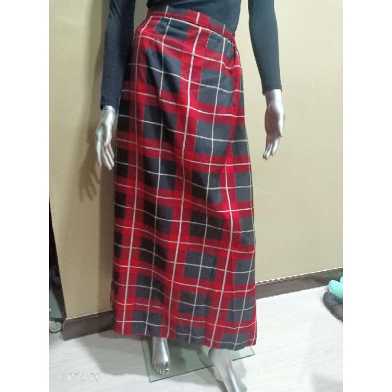 checkered maxi skirt