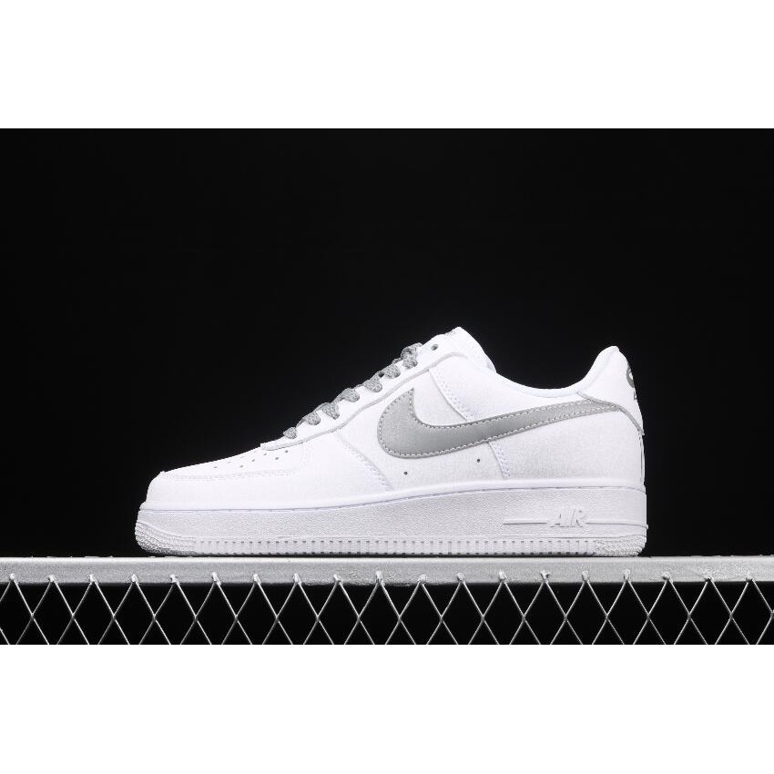 nike air force 1 light silver
