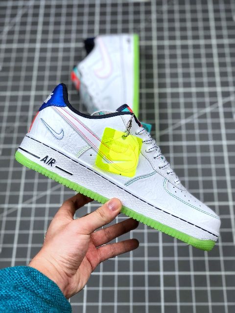 nike air force outside the lines