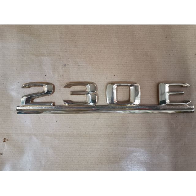 Mercedes Benz New Original W123 W124 230e Rear Trunk Badge Logo Gold Emblem Set Shopee Malaysia