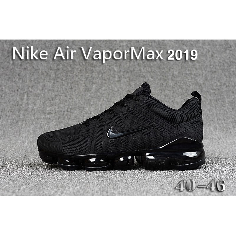 nike air shoes black colour