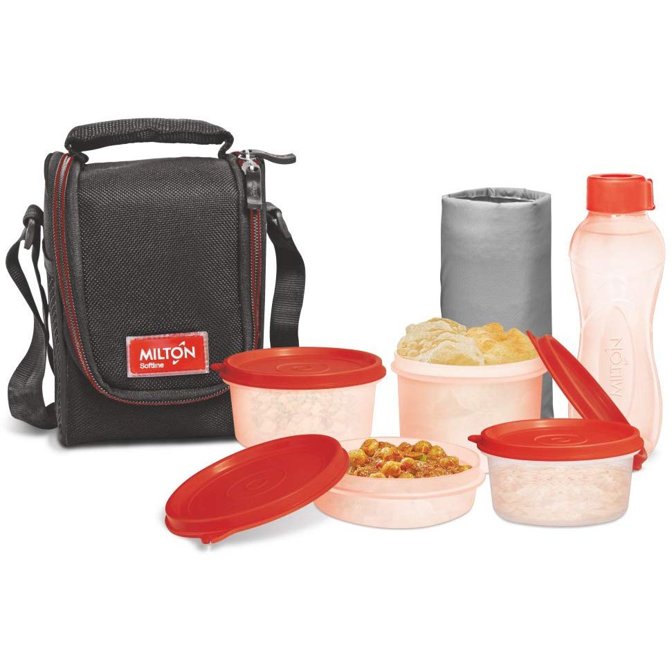 MILTON Lunch box 4 containers and one water bottle 100% leak proof