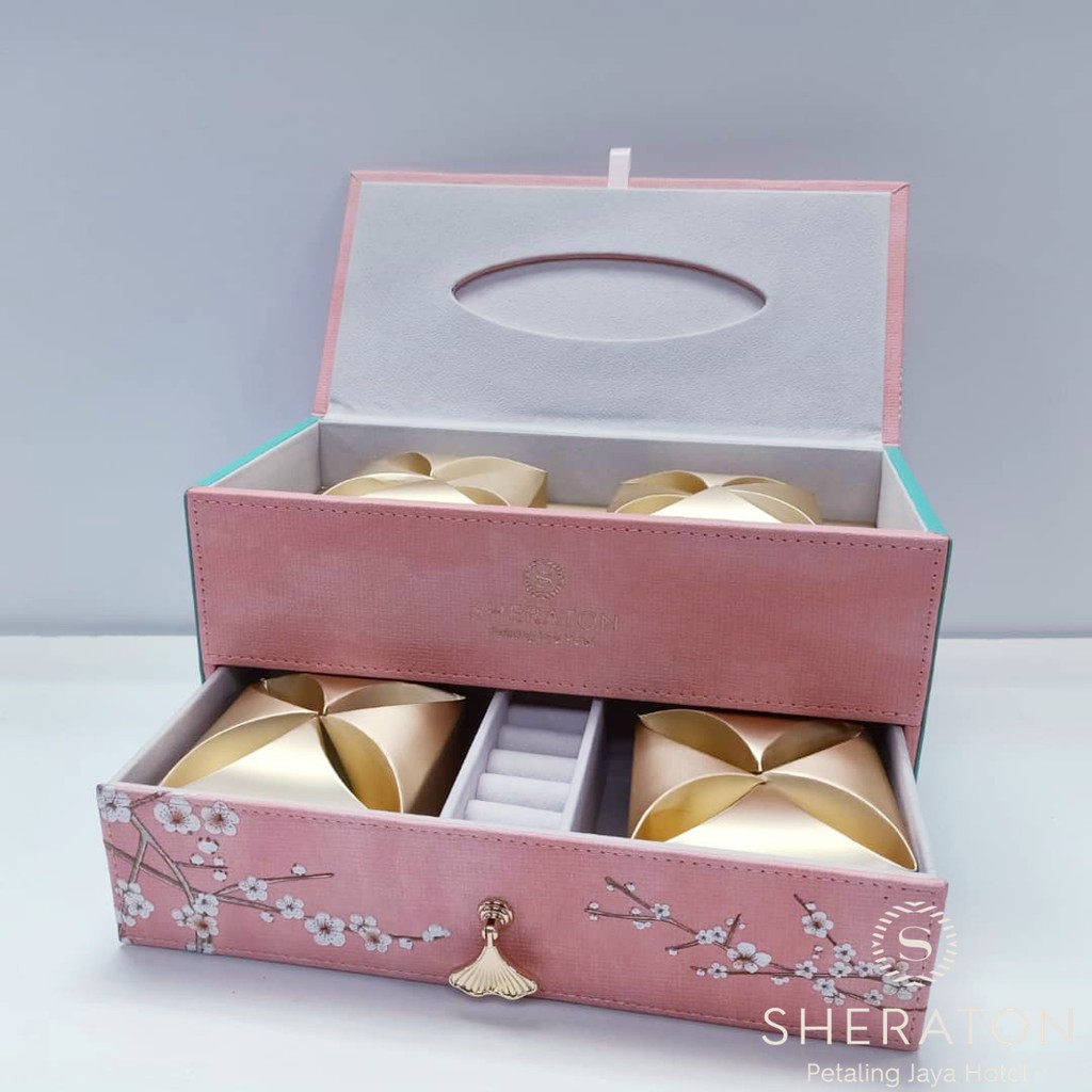 Sheraton Petaling Jaya Hotel Pink Blossom Mooncake Box Shopee Malaysia